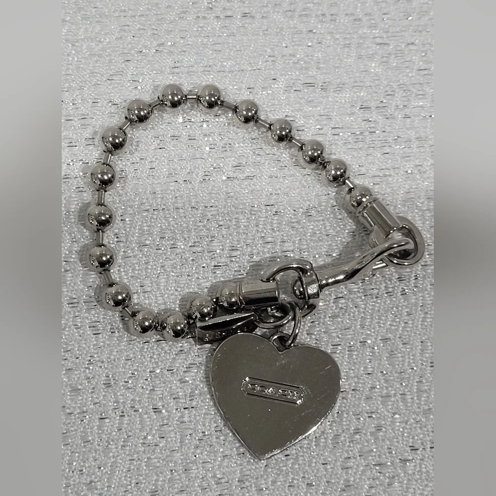 COACH BALL CHAIN HEART CHARM BRACELET. - Picture 7 of 8